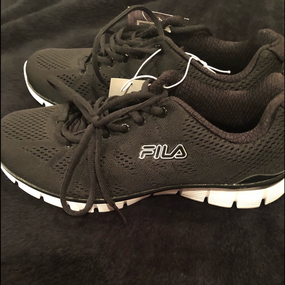 Fila memmory foam sneakers